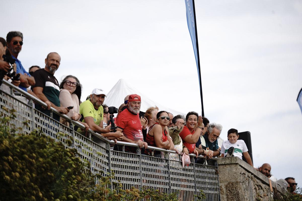 LLEGAN LAS TRAINEIRAS A RIAZOR
