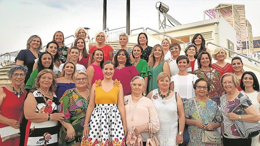 Mascletà, ‘bous’ y música en el arranque de Sant Pere 2017