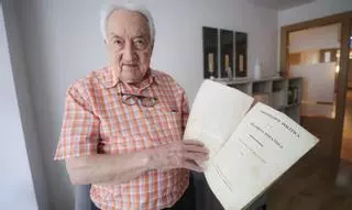El profesor universitario Leandro Benavides Gómez cumple 100 años: "Fui el primer hombre que se incorporó al Opus Dei en Asturias, en 1951"