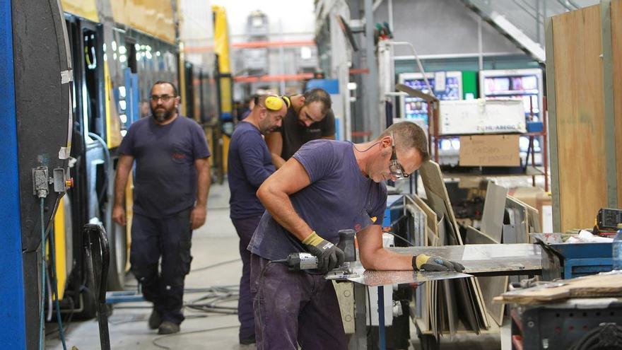 Récord histórico de empleo en el metal valenciano pese a la caída de la producción