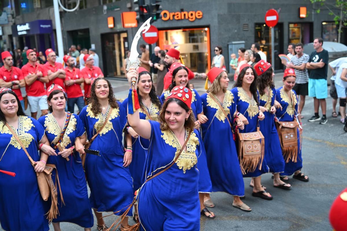 Un recibimiento a las Fiestas de Elche por todo lo alto Un recibimiento a las Fiestas de Elche por todo lo alto
