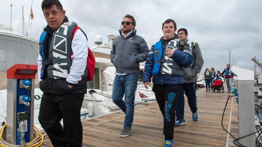 Primera jornada marinera solo para jóvenes con discapacidad