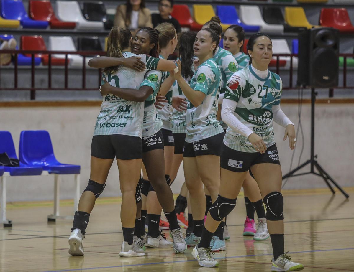 Celebración de una de las últimas victorias por parte del Atticgo Elche