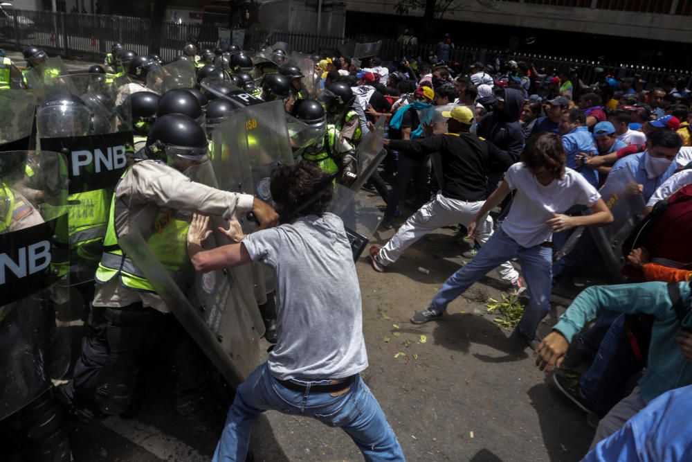 Incidentes en la marcha opositora en Venezuela