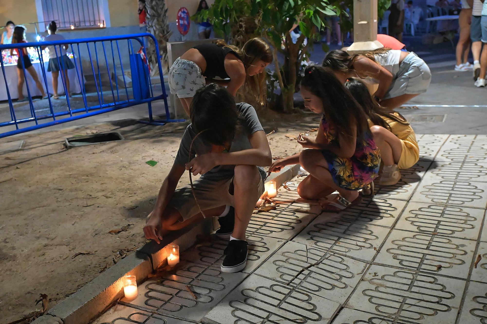 La conmemoración de los cien años de la llegada del alumbrado público en el barrio de San Gabriel, en imágenes