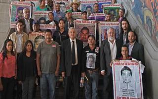 El Gobierno de México investiga de nuevo el caso de los 43 estudiantes desaparecidos
