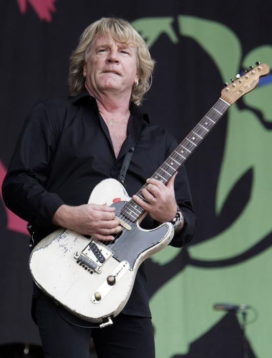 Muere Rick Parfitt, guitarrista de Status Quo