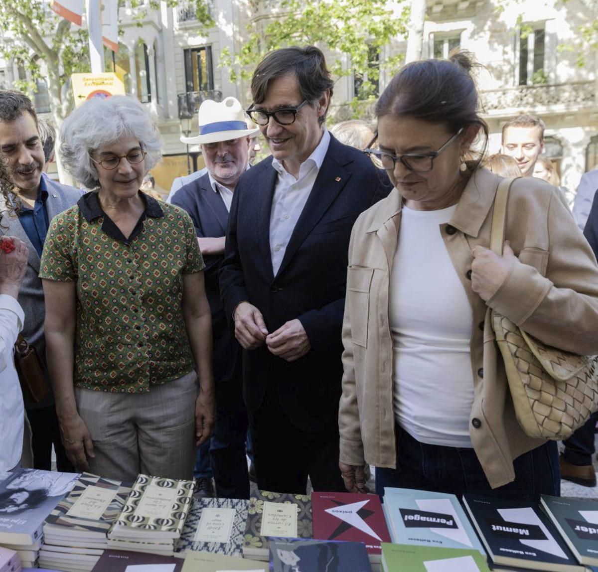 Illa presumeix d’una Catalunya líder de la regularització de migrants