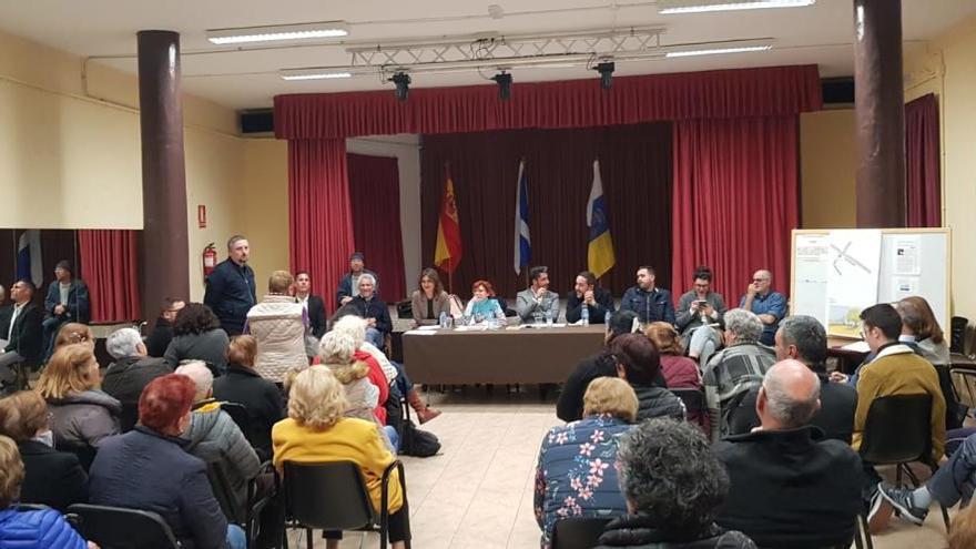 La asamblea, celebrada ayer en el centro ciudadano de Barrio Nuevo.