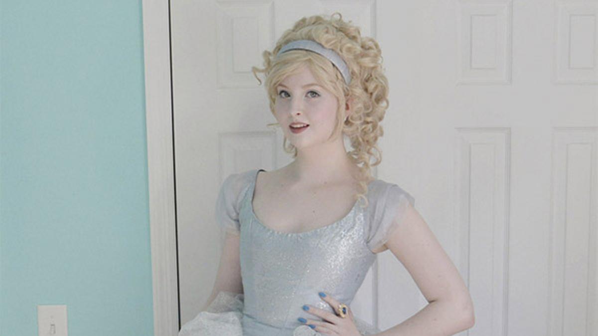 Cómo se hace un vestido de princesa Disney? Esta joven comparte sus DIY -  Woman
