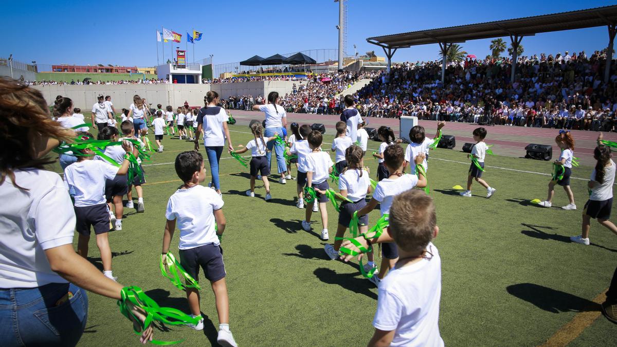 Uno de los desfiles en la ceremonia de inauguración de las Olimpiadas del Claret.