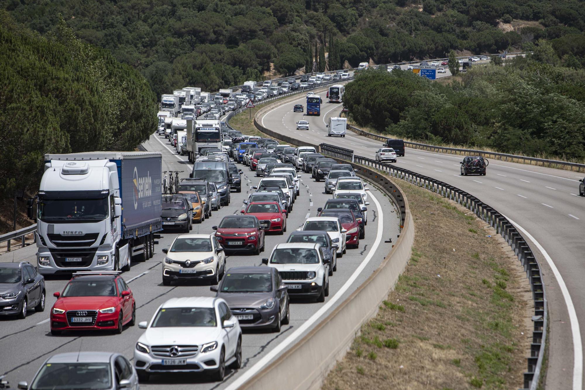 Cues en l'operació tornada de Sant Joan