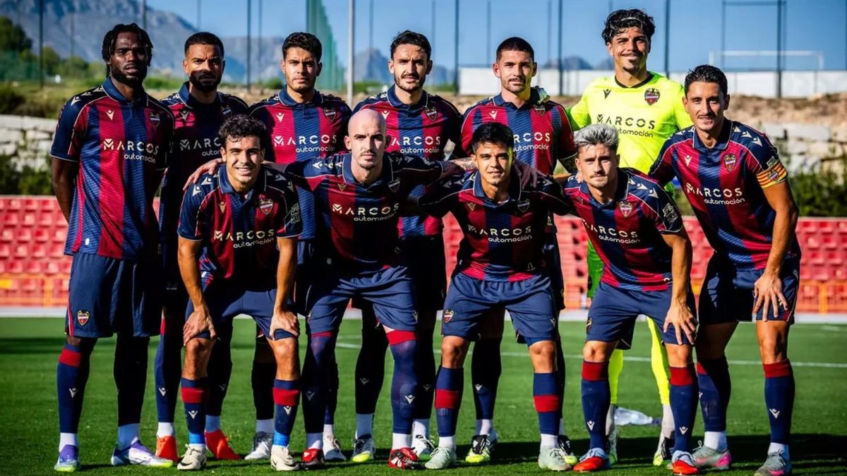 Once inicial del Levante ante el Al-Qadisiyah