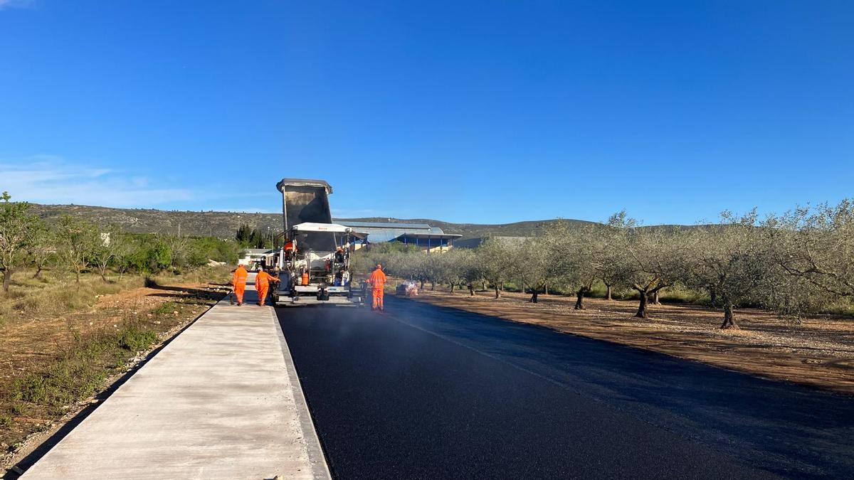 Imagen de las obras de la primera fase de construcción del bulevar Alcalà-Alcossebre, incluidas en la ejecución del PSTD, que ya han finalizado y podrá utilizarse en breve.