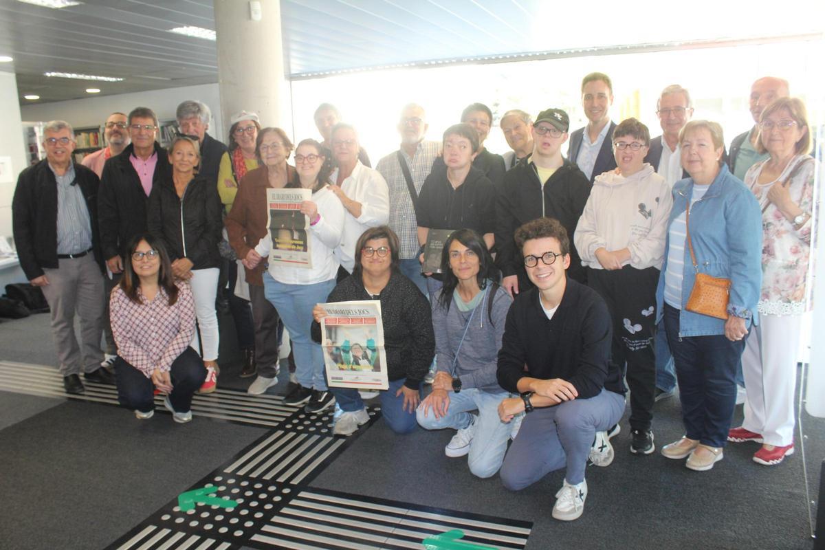 Imatge d egrup amb gent implicada en els Jocs del 2000 i del govern actual