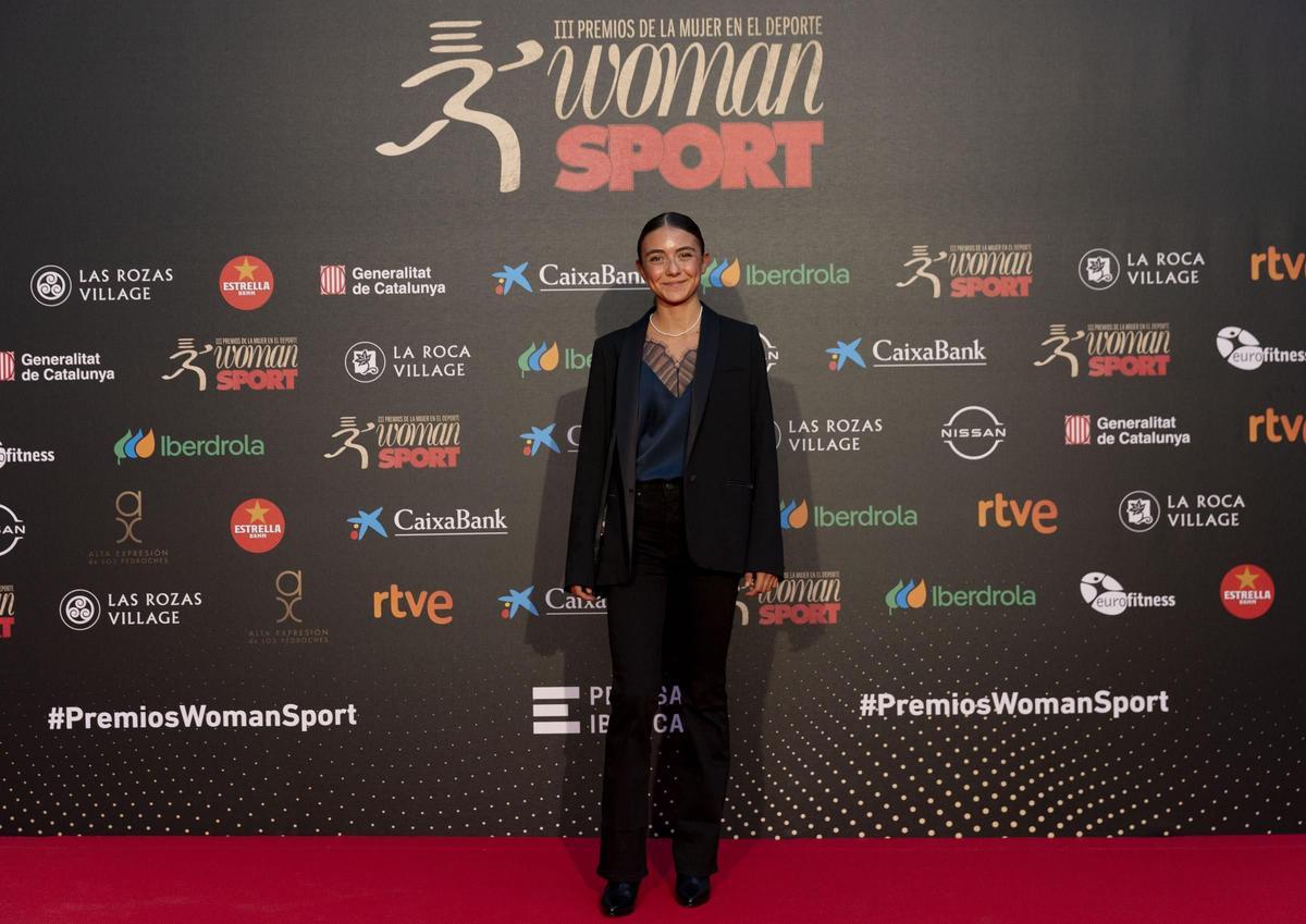 Sofía Santacreu en la alfombra roja de los Premios Woman Sport 2023