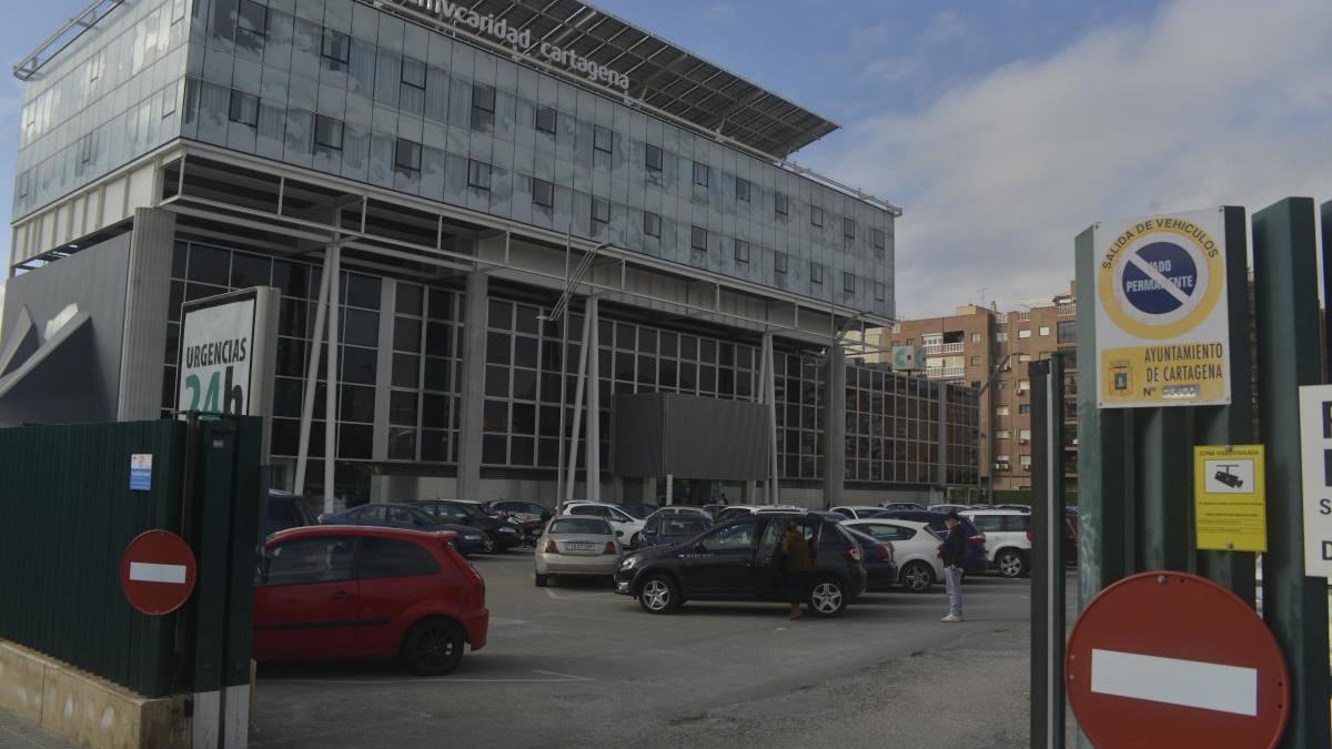 Los terrenos donde se construyó el parking del Virgen de la Caridad.