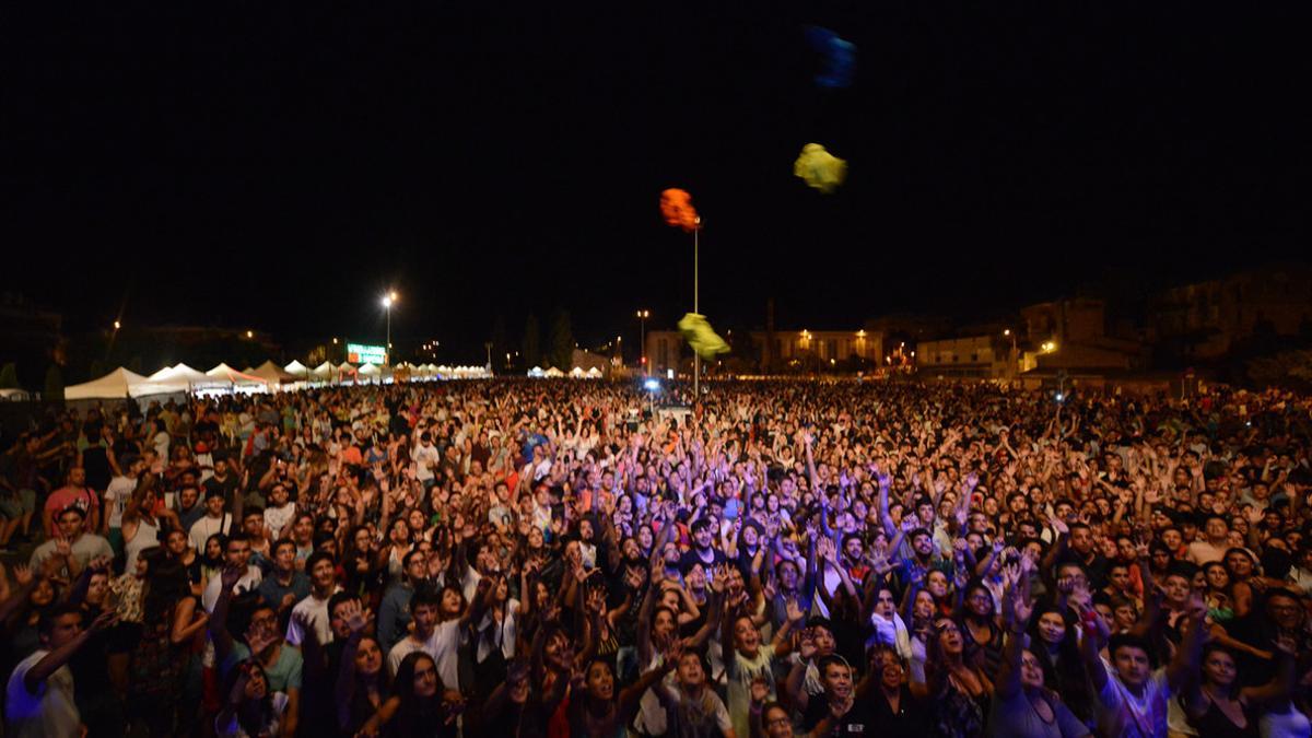 Rubí incentivará el uso de vasos de plástico durante la Fiesta Mayor 2018 con el objetivo de hacerla más sostenible