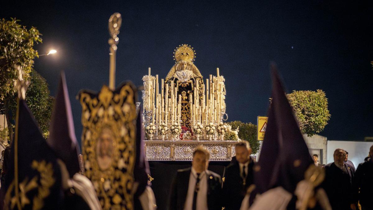 Procesión de la Virgen de los Dolores en su Soledad de Mérida