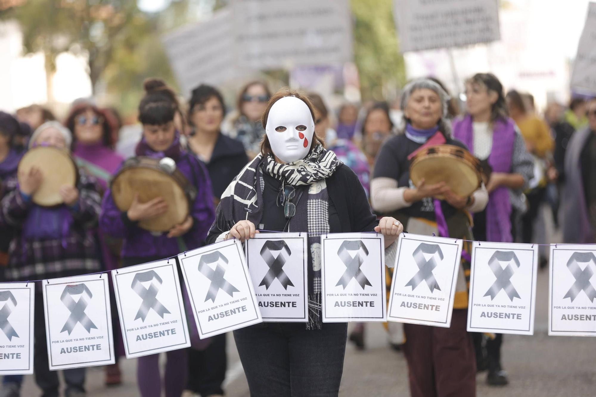 Así fue la manifestación del 25N en Pola de Siero