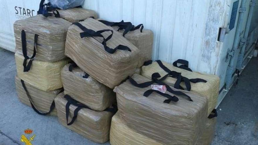 Detenidos dos coruñeses en una operación en la que se incautaron 1.500 kilos de cocaína