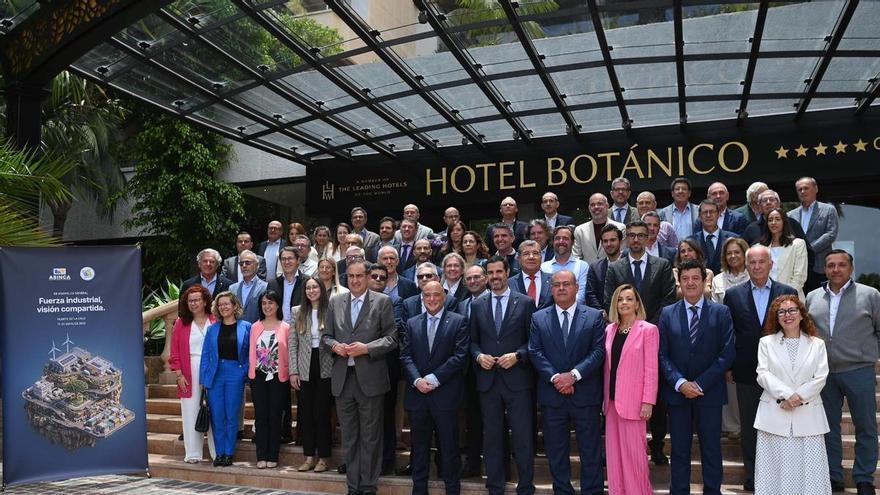 Jorge Escuder asume la presidencia de ASINCA con un plan centrado en la defensa de la industria canaria
