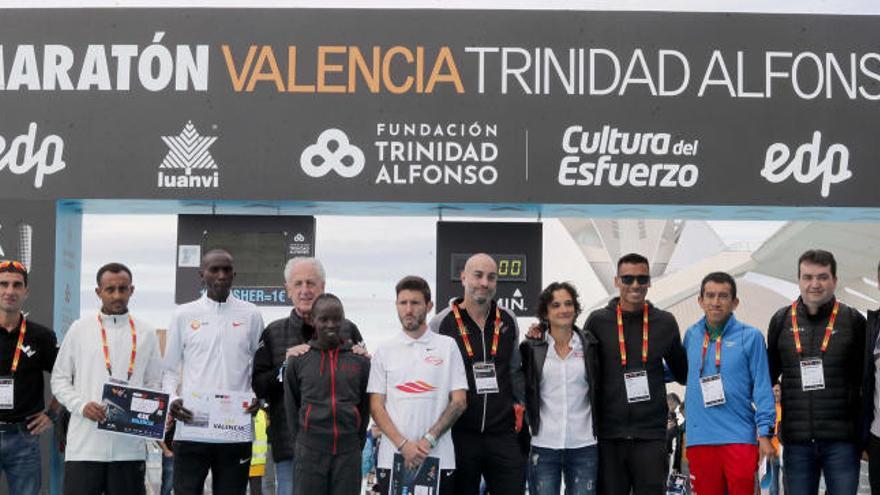 Los corredores del Maratón en la rueda de prensa previa