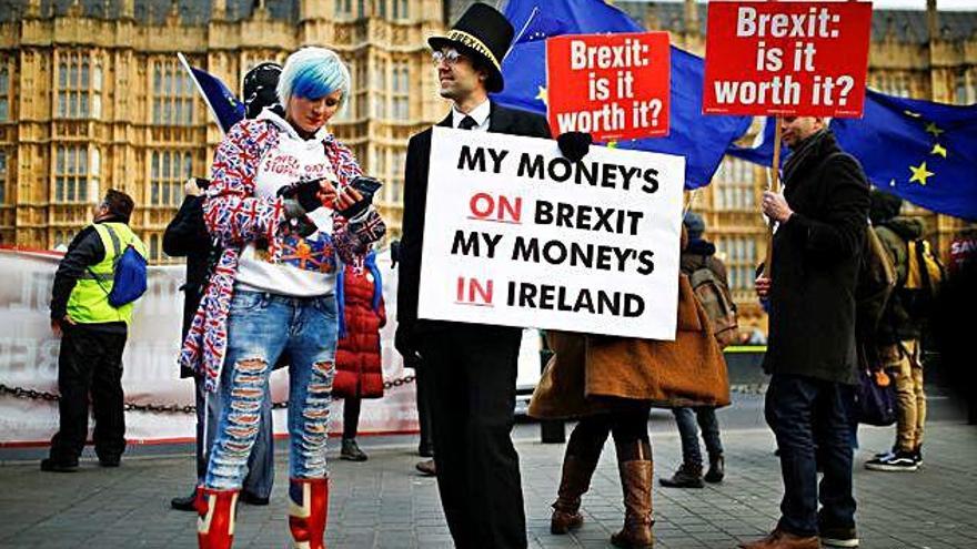 Manifestació contra el Brexit a davant del Parlament britànic.