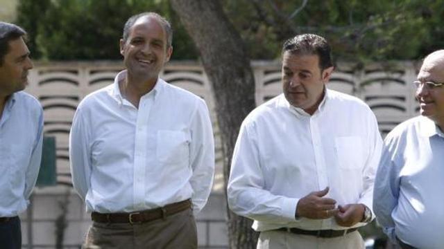 La "vacación" de Camps en lugar de las "vacaciones"