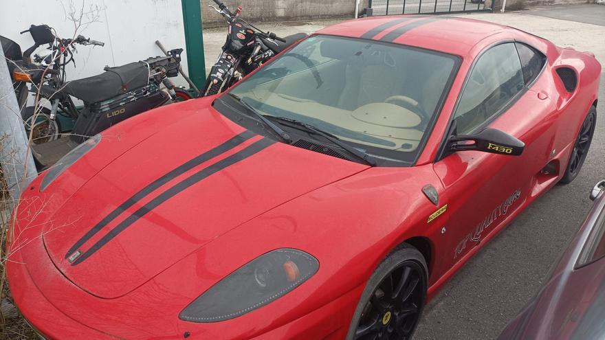 Un juzgado de A Coruña exime a un compraventa de vehículos de Arteixo de pagar más de dos millones a Ferrari por tunear un coche