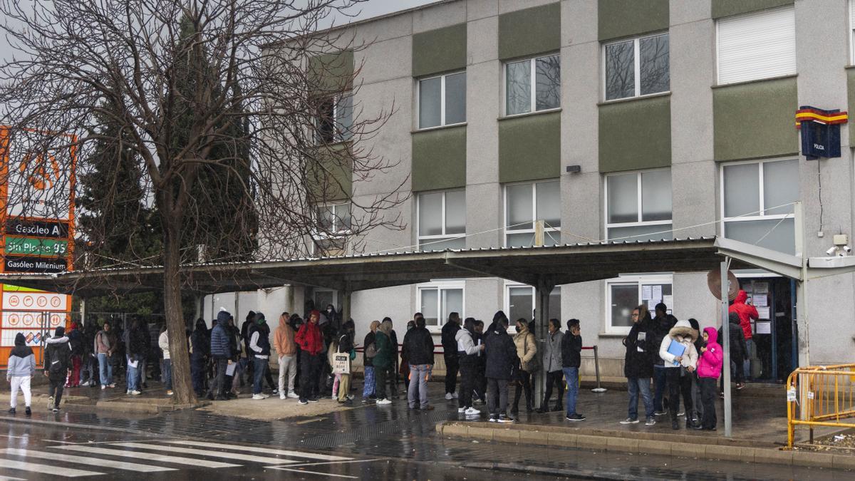 Valencia. Comisaria de inmigracion en Vara de Quart