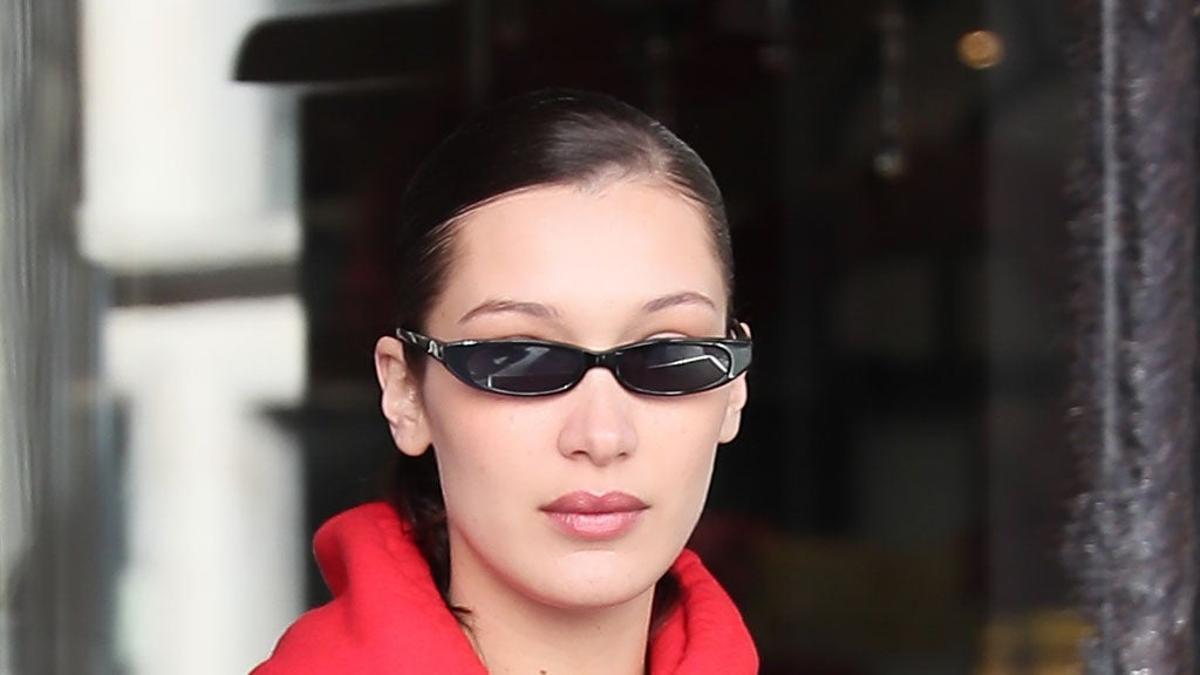 El look de Bella Hadid en París