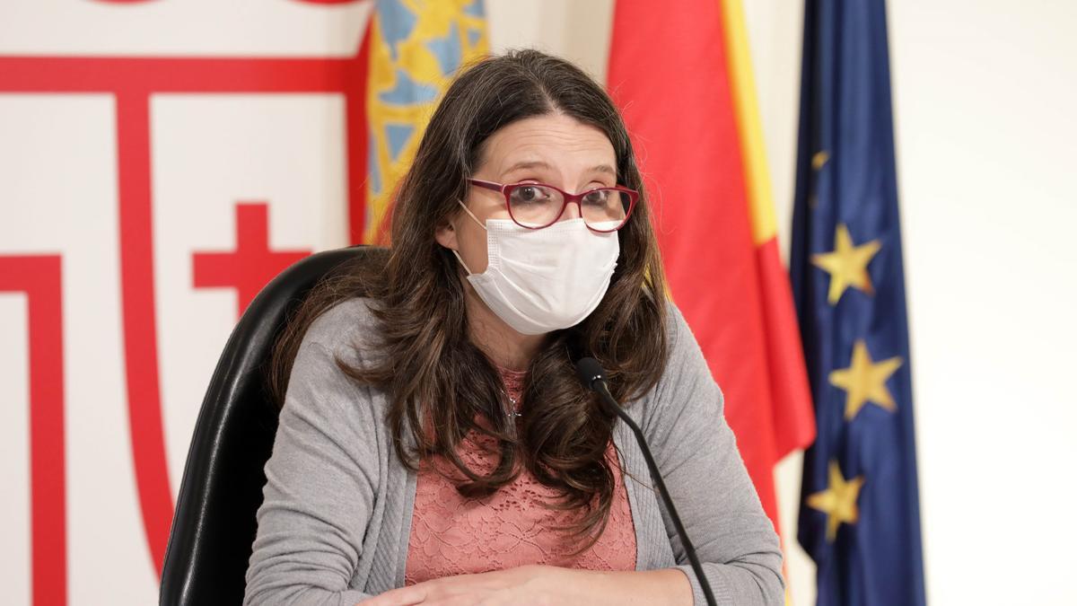 Mónica Oltra tras la rueda de prensa del Consell