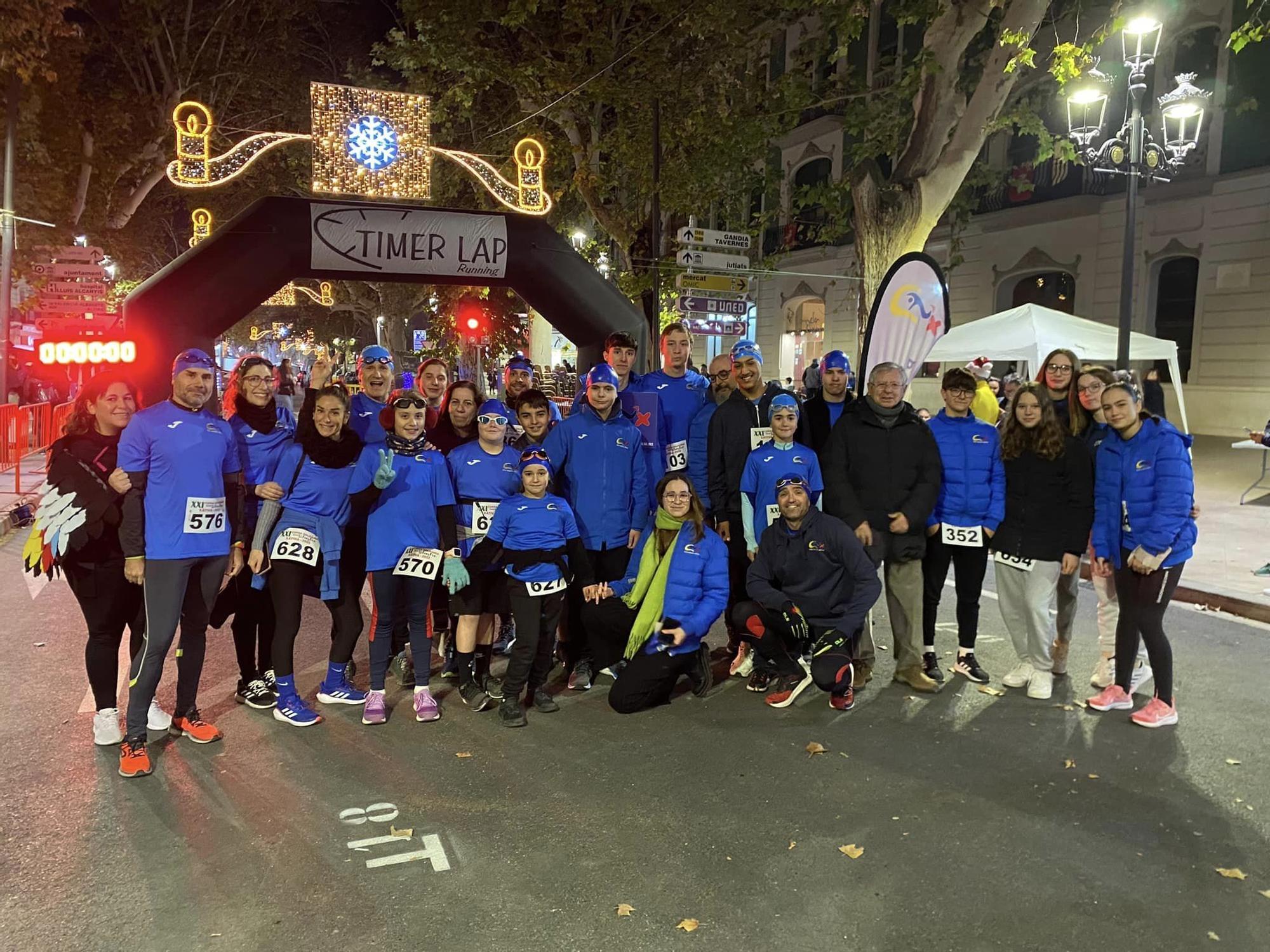 Medio millar de corredores en la San Silvestre solidaria de Xàtiva