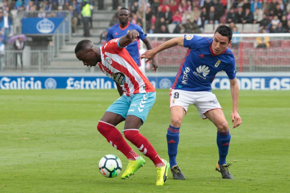 El partido entre el Lugo y el Real Oviedo, en imágenes