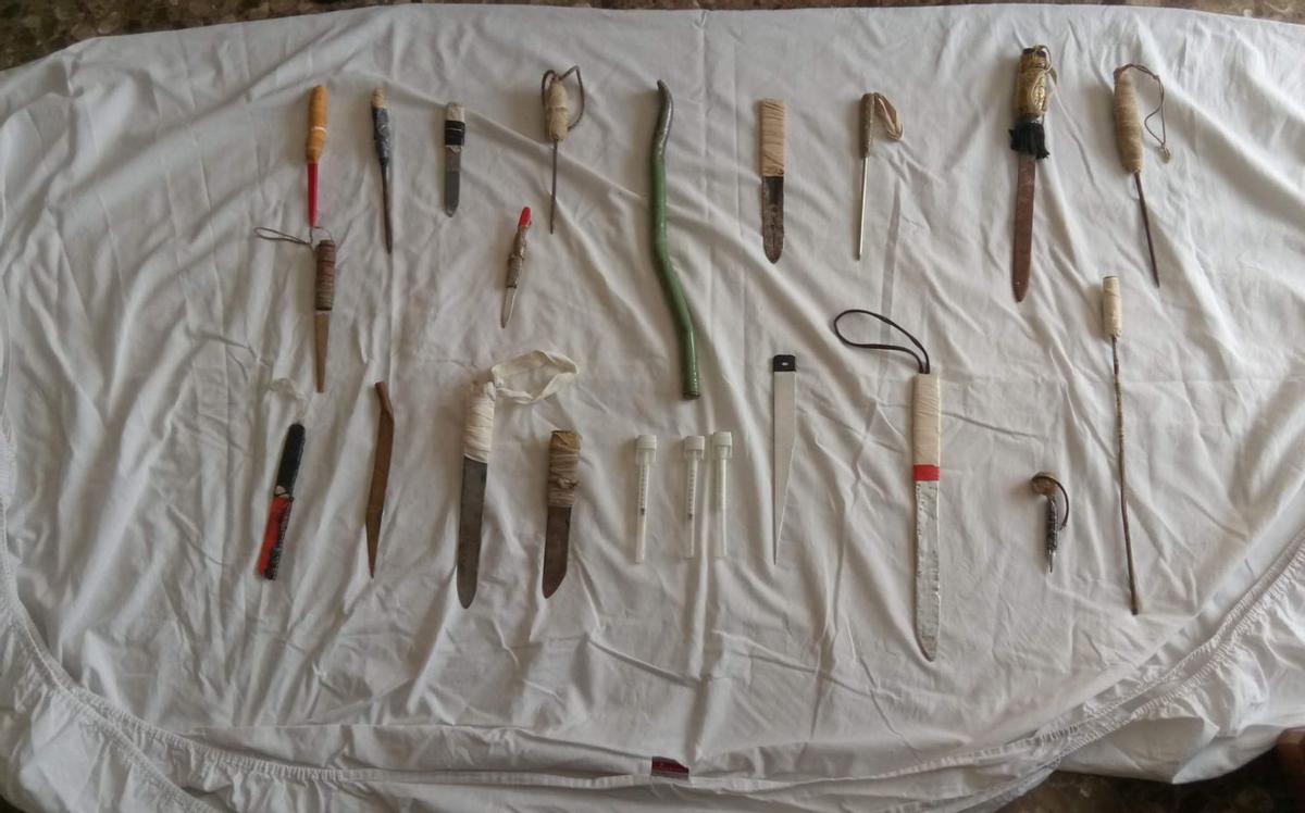 Armas improvisadas incautadas en el Centro Penitenciario de Picassent (Valencia)