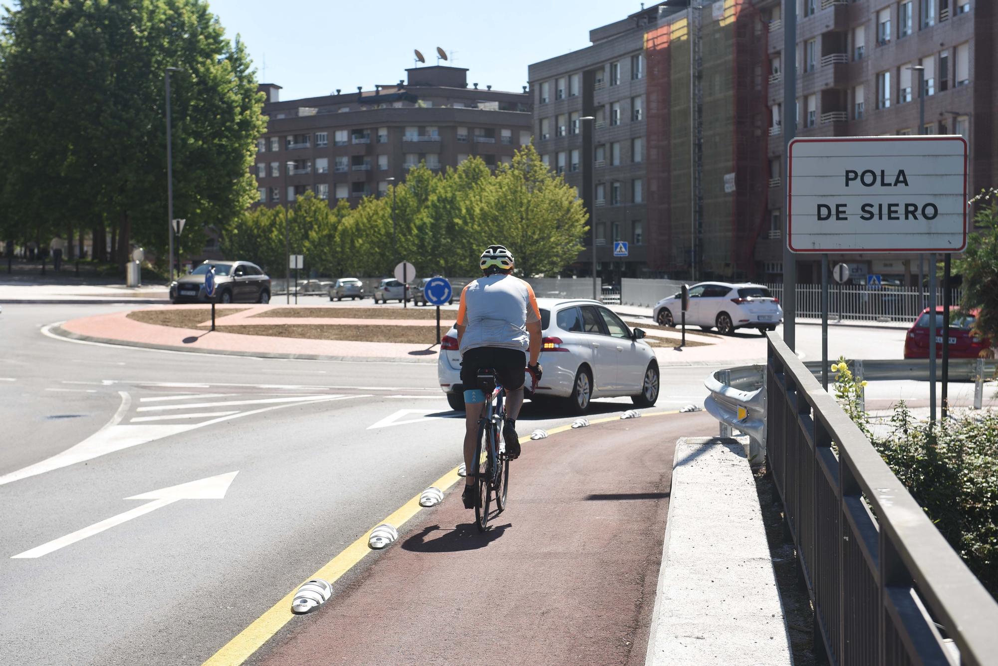 Siero inaugura los nuevos accesos a la Pola, una de las grandes obras del mandato en la capital de Siero