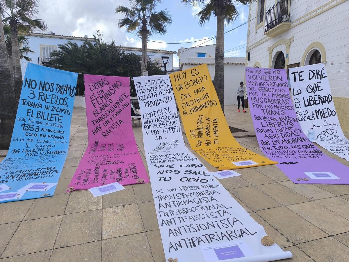 Mira las imágenes de las actividades por el Día Internacional de la Mujer en Formentera
