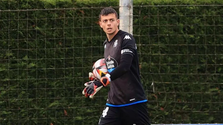 Alberto Sánchez, traspasado al Ourense CF: El Deportivo se guarda un porcentaje de futura venta