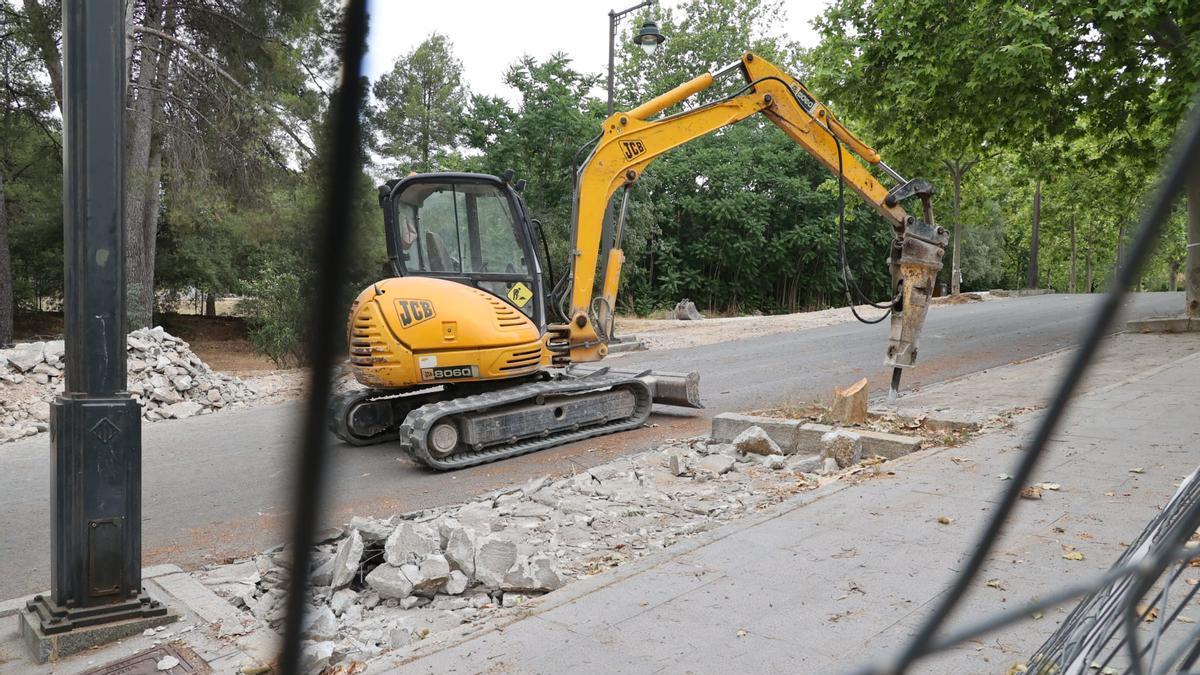 Los trabajos ya han arrancado en la calle Fuster