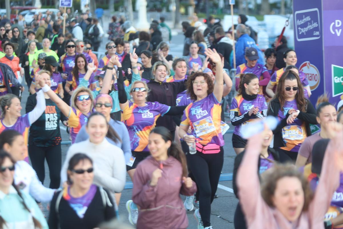 Búscate y descarga tu foto en la 10K Fem