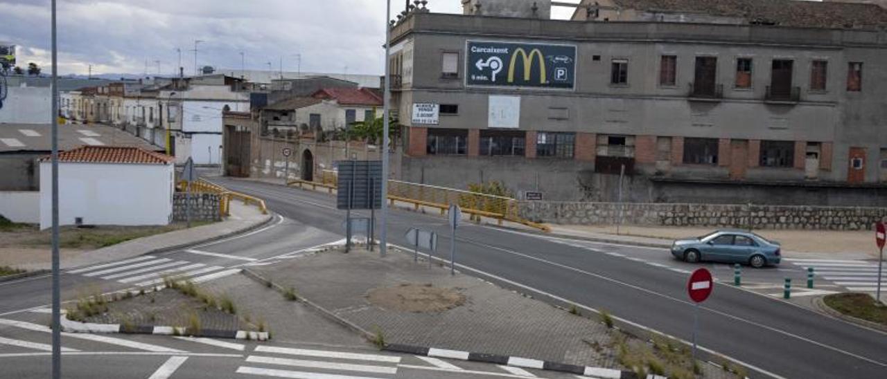 Vista del Pont de Xàtiva sobre el barranco de la Casella y la confluencia de la CV-50 con la CV-41. | PERALES IBORRA