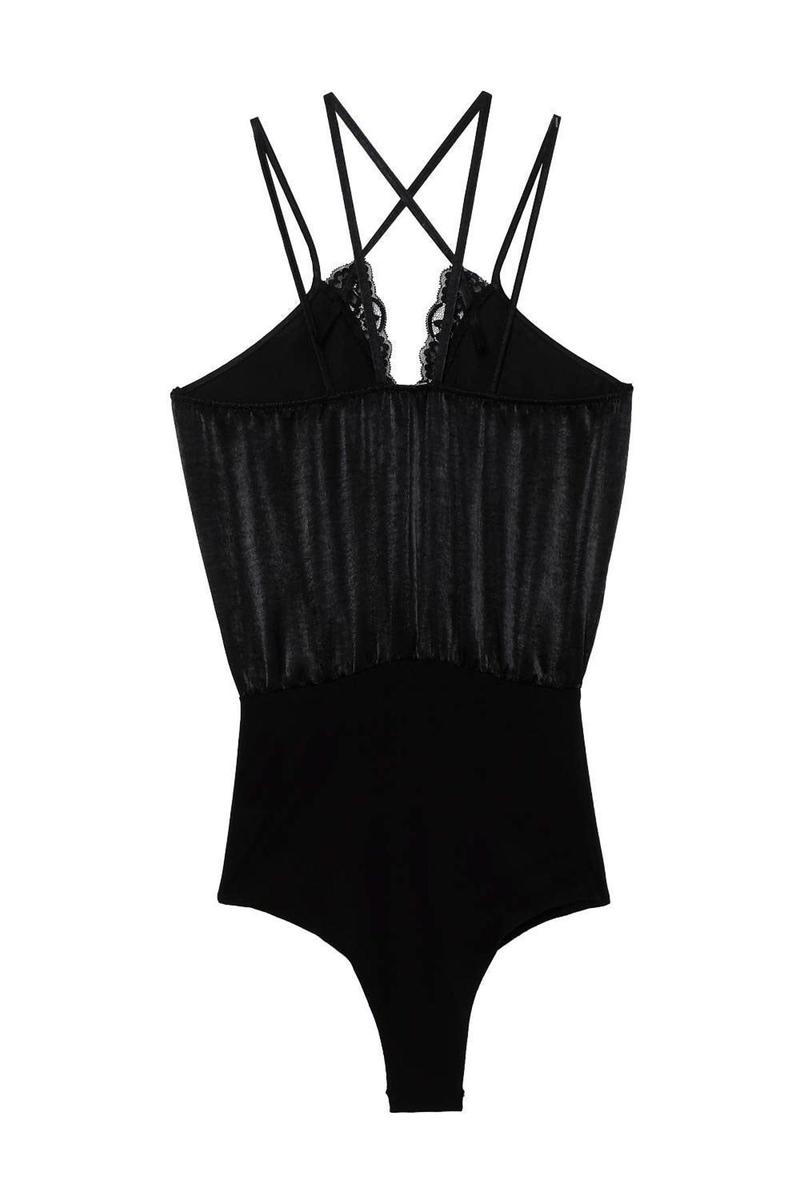 Body negro de Calzedonia (precio: 6,99 euros)