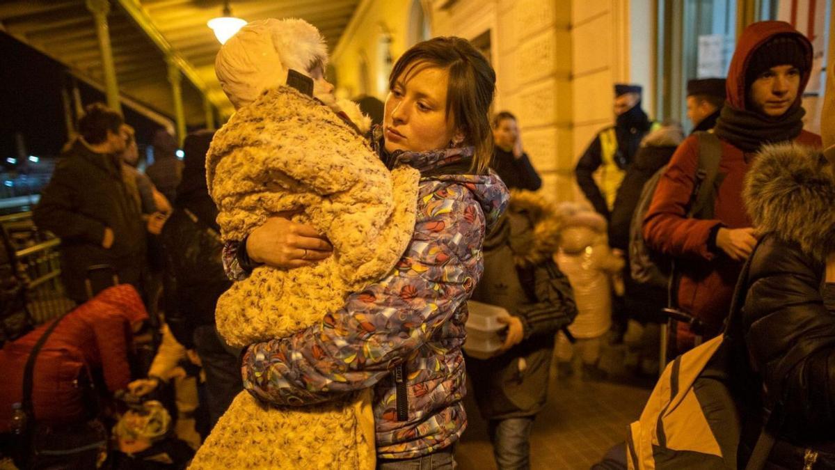 Ciutadans ucraïnesos a la seva arribada a Polònia. | EUROPA PRESS