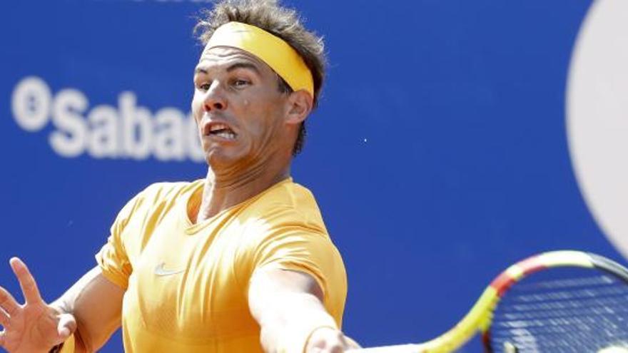 Nadal sigue adelante en el Godó tras batir a García-López