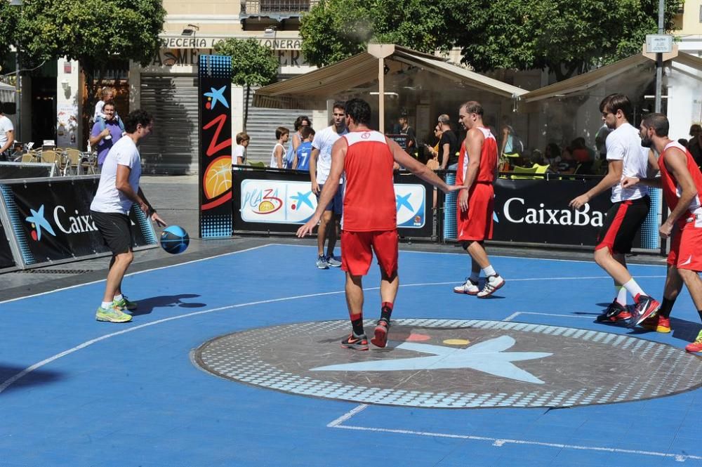 Baloncesto 3x3 en la Plaza Belluga