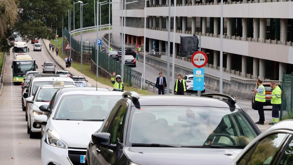 Foto de archivo de vehículos accediendo a Conxemar en 2024.