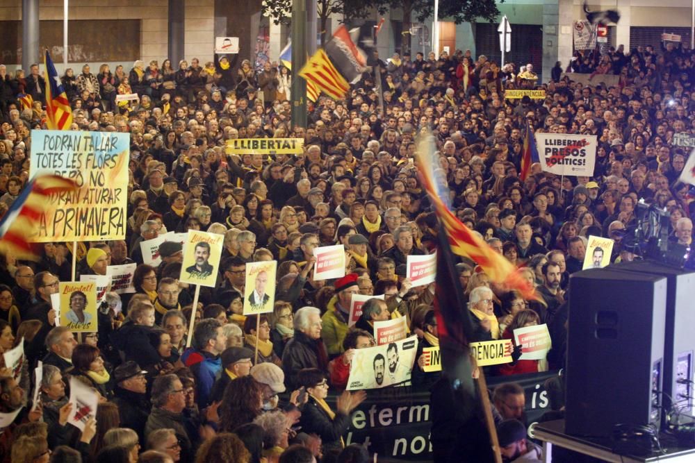 Concentració a Girona contra el judici