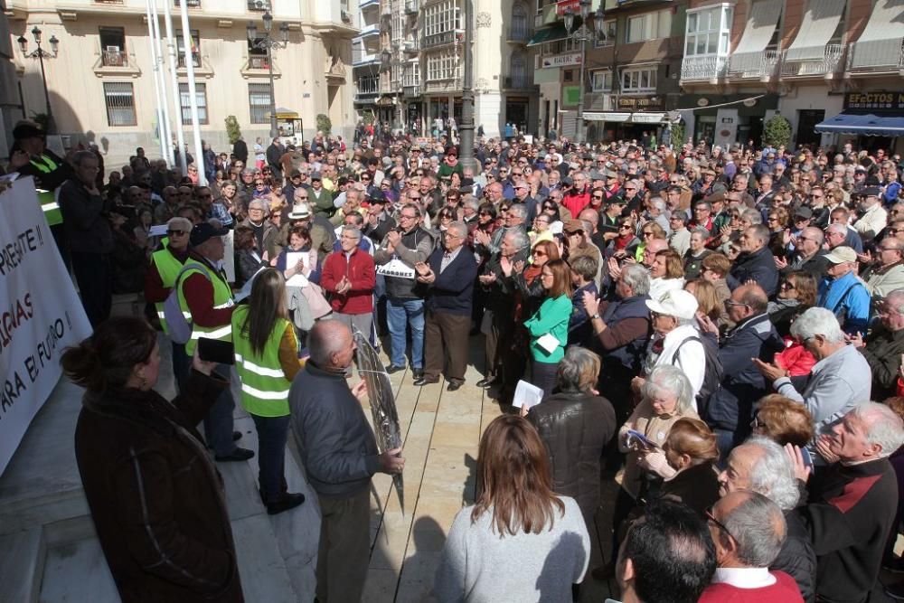 Los jubilados de Cartagena también protestan por la subida del 0,25