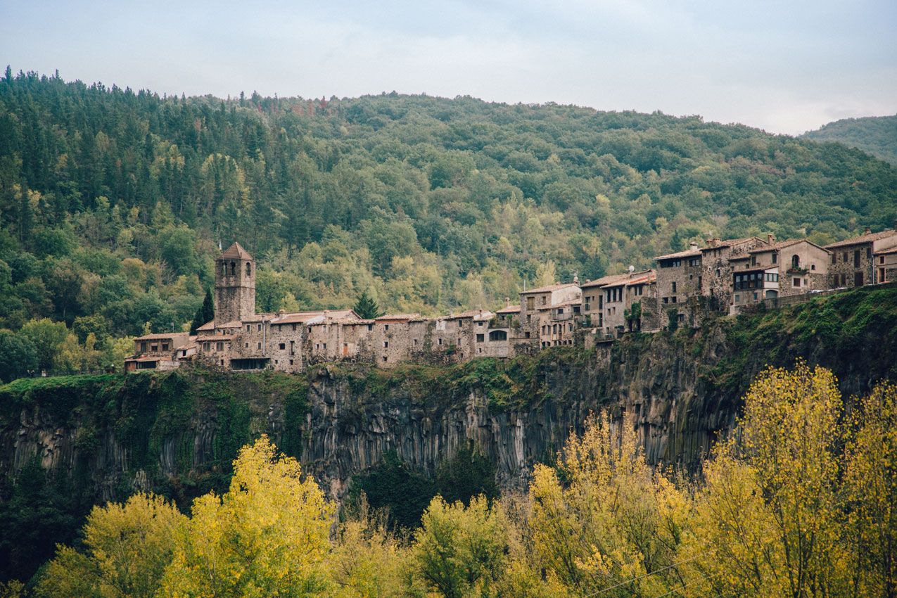 Castellfollit de la Roca, en La Garrotxa